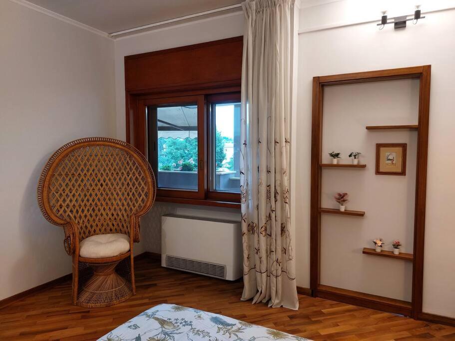 Апартаменты Lungarno 32 With Private Parking Флоренция Экстерьер фото