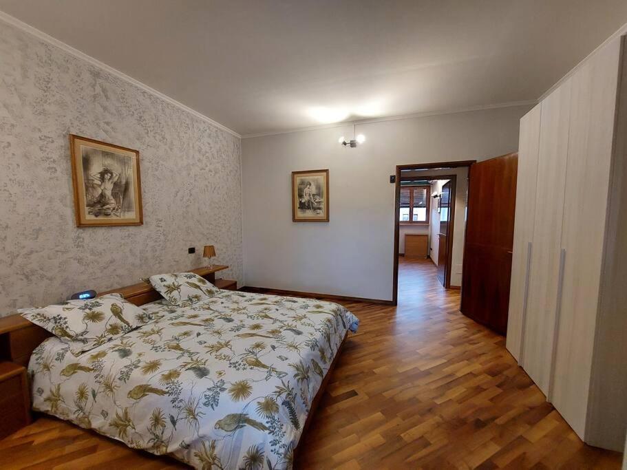 Апартаменты Lungarno 32 With Private Parking Флоренция Экстерьер фото