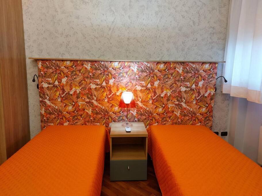 Апартаменты Lungarno 32 With Private Parking Флоренция Экстерьер фото
