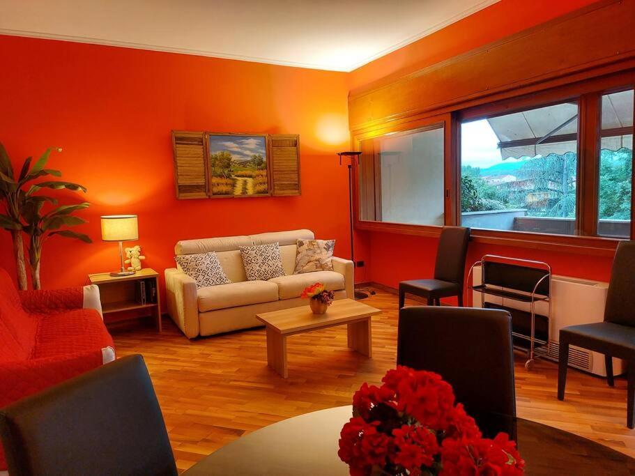 Апартаменты Lungarno 32 With Private Parking Флоренция Экстерьер фото